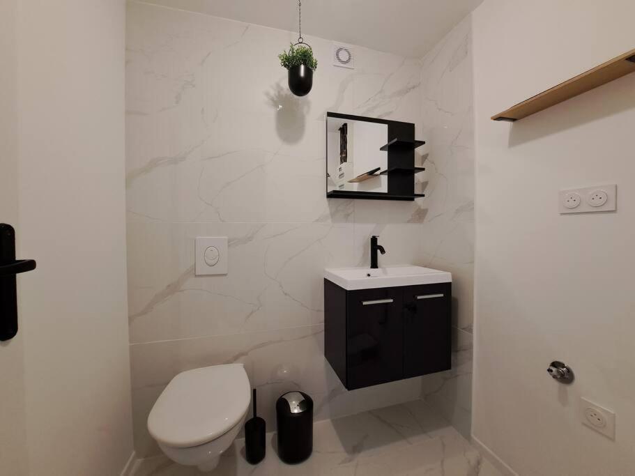 Camden - Exterieur Et Parking Apartment Reims Luaran gambar