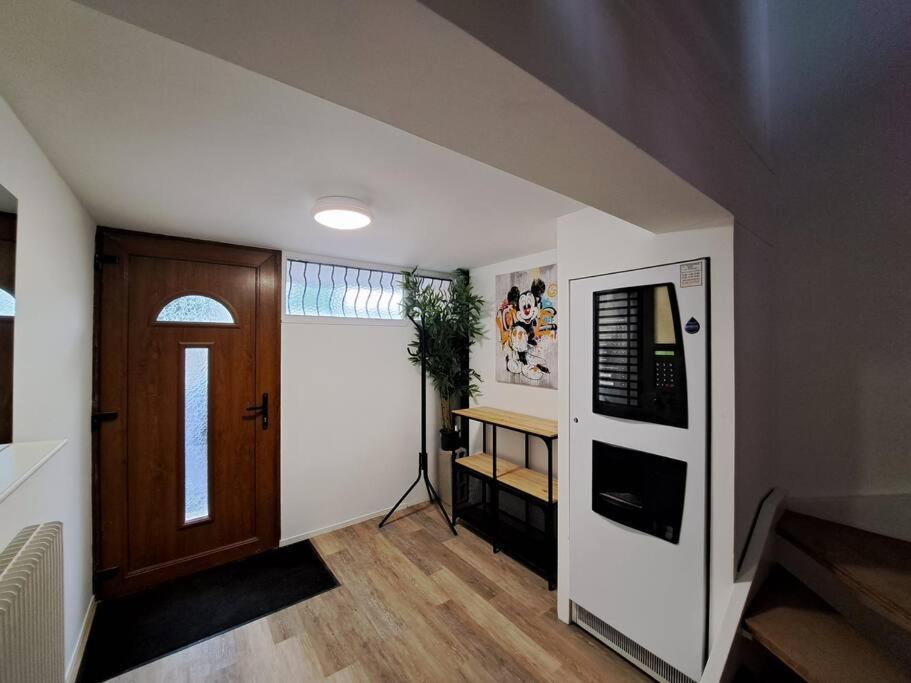 Camden - Exterieur Et Parking Apartment Reims Luaran gambar